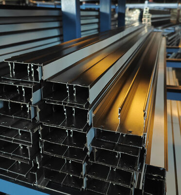 Aluminiowe protury okna patio Profile powłoka powłoka brązowa