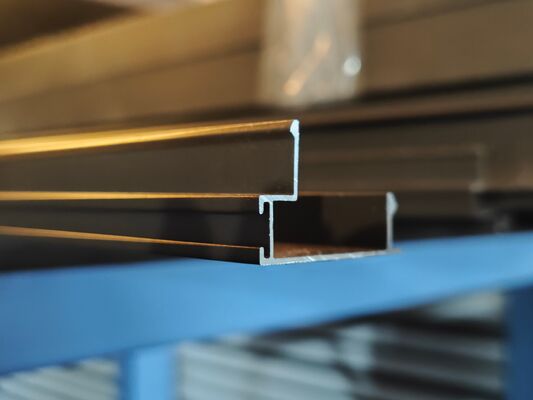 6063 Profile do wytłaczania okienkowych z aluminiowego patio powłoka proszkowa