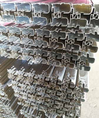 Profile aluminiowe z przesuwnym oknem powłoka powłoka brązowa Afryka Południowa